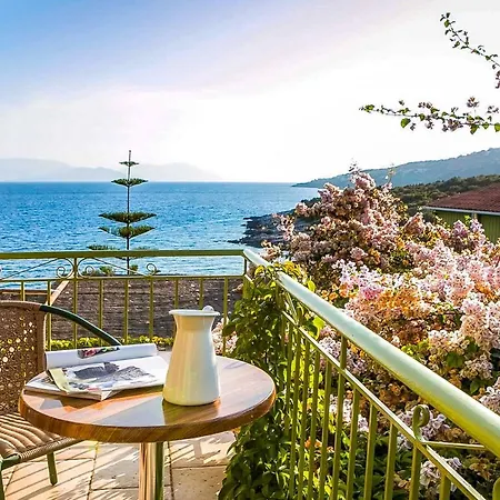 Villas Villa *