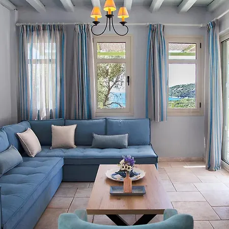 Villa Villas *