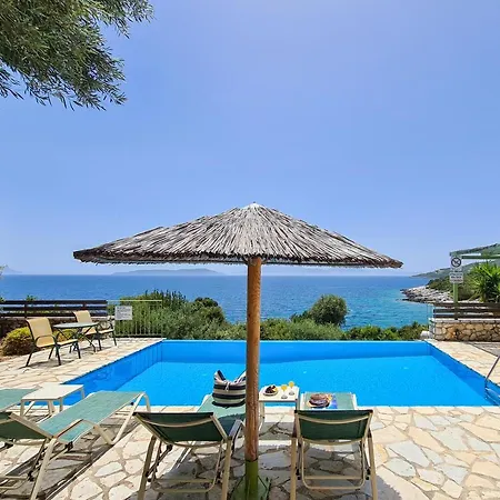 Villa Villas *