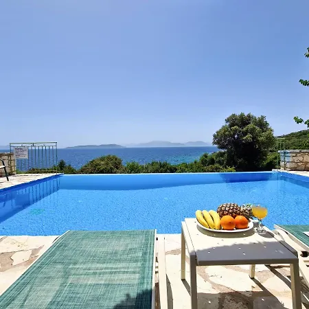 Villa Villas *